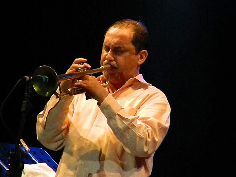 Humberto Ramírez celebra 25 Años en el Jazz